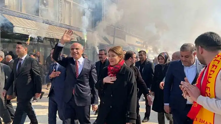 'AK Parti Büyükşehir Başkan Adayı Sami Er Akçadağ ilçesinde'