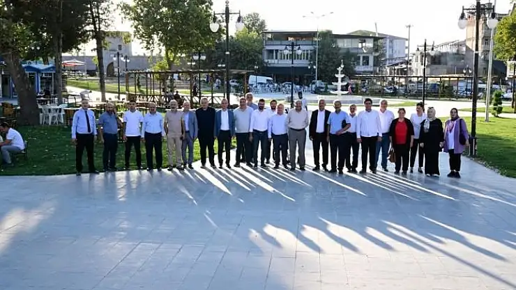 'AK Parti i İl Teşkilatı Battalgazi´de yatırımları gezdi'