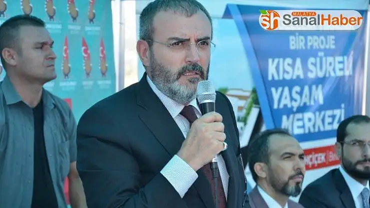 AK Parti'li Ünal, üniversiteyi kazanan gençlerle buluştu