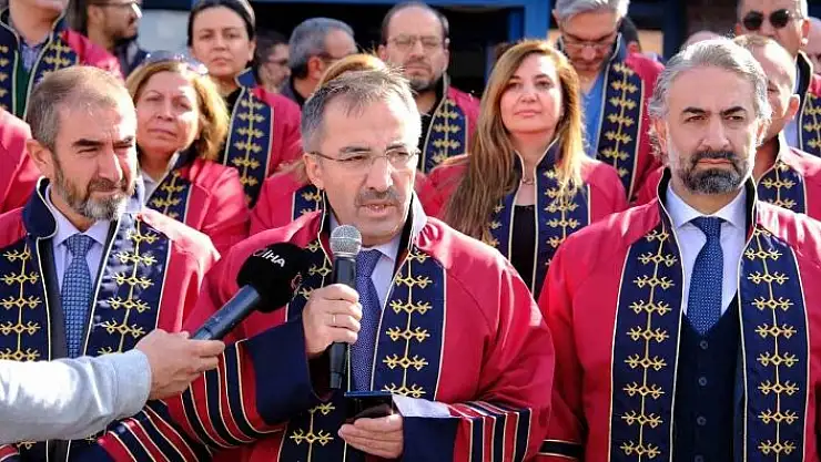 'Akademisyenlerden İsrail´e tepki'
