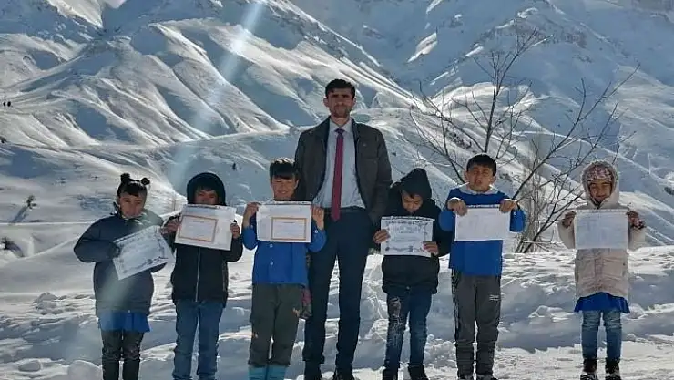 'Akdeniz´in Sibiryası´nda karne heyecanı'