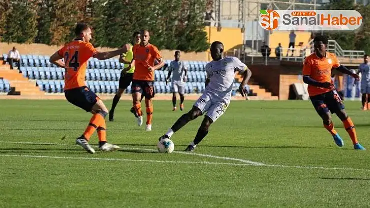 Ali Ravcı, Başakşehir ile oynanan hazırlık maçını değerlendirdi