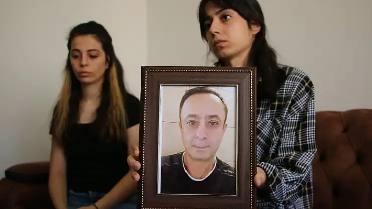 'Almanya´daki babalarından 22 gündür haber alamıyorlar'