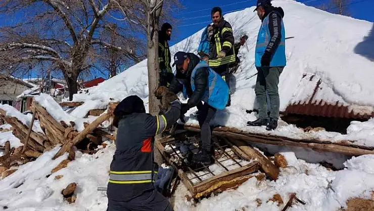 'Altınordu Arama Kurtarma Ekibi deprem bölgesindeki çalışmalarını sürdürüyor'