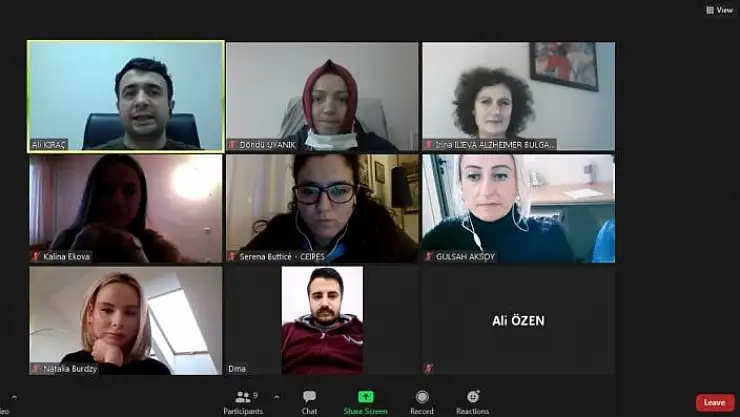 '''Alzheimer Farkındalığı Projesi'' örnek gösterildi'