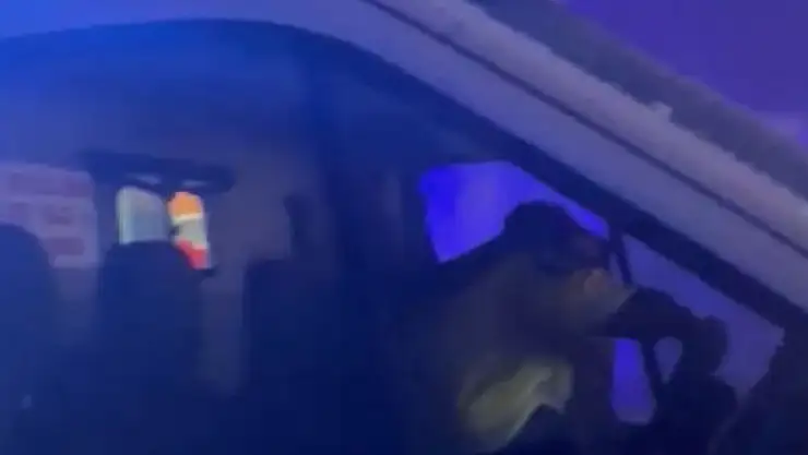 'Ambulans çığ altında kalmaktan son anda kurtuldu'