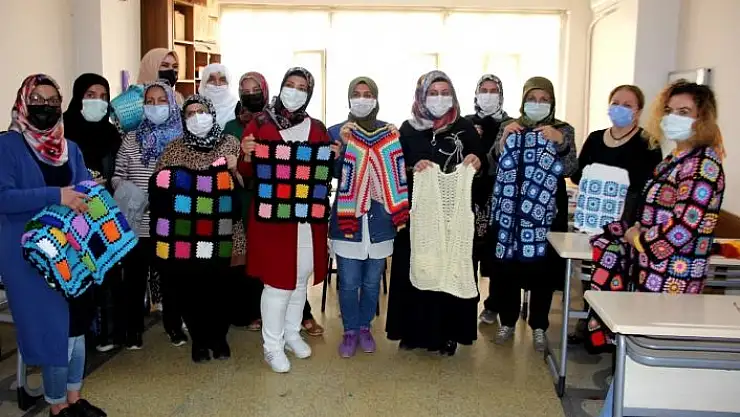 'Anneannelerin motifleri günümüz modasına uyarlandı'