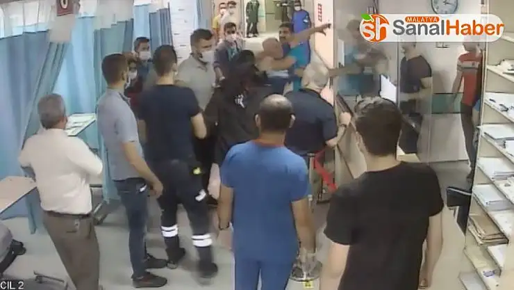 Araba çarptı diye ihbarda bulundu, hastanede doktora saldırdı