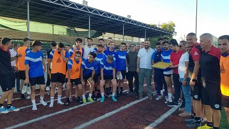 'Arguvanspor, Muş 1984 Muşspor hazırlıklarını sürdürdü'