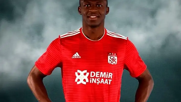 'Arouna Kone 1 yıl daha Sivasspor´da'