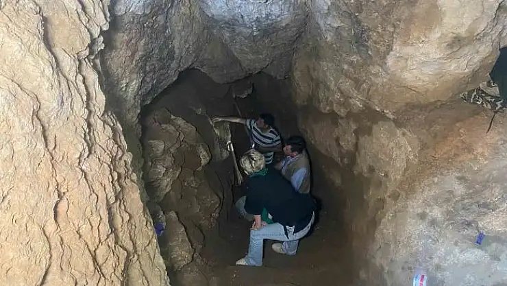 'Arsemiada gizli bir su tüneli bulundu'