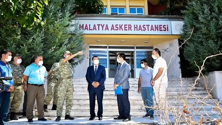 'Askeri Hastane´nin yıkımı için yer teslimi yapıldı'
