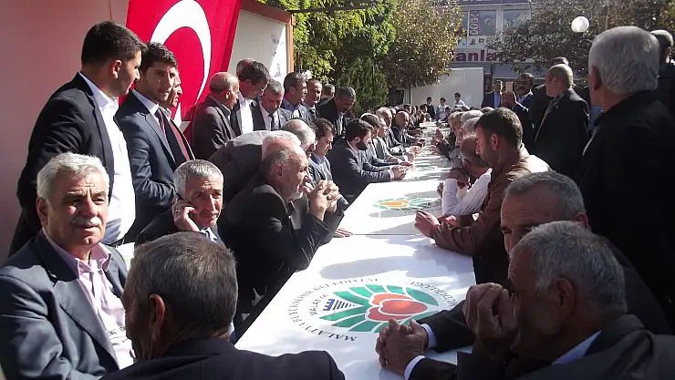 AKÇADAĞ´DA AŞURE PROGRAMI DÜZENLENDİ