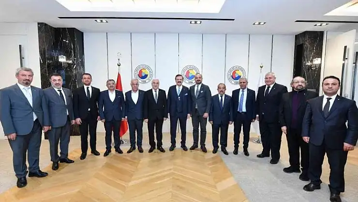 'ATSO´nun yeni yönetimi TOBB Başkanı Hisarcıklıoğlu´yla bir araya geldi'