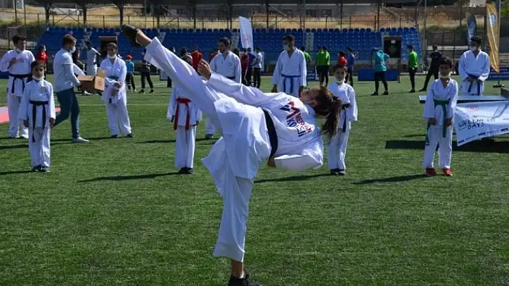 'Avrupa Spor Haftası etkinliği açılışı ilgi gördü'