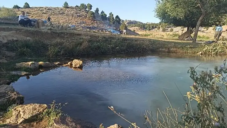 '''Ayranpınarı'' doğa severlerin ilgi odağı oldu'