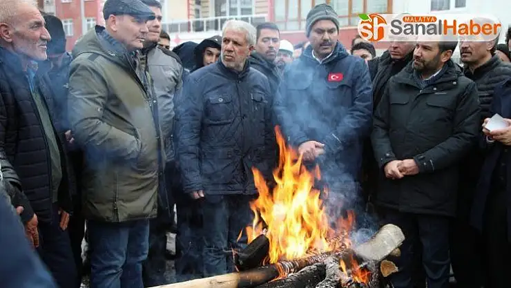 Bakanlar Soylu ve Kurum Elazığ'da çalışmalarını sürdürüyor