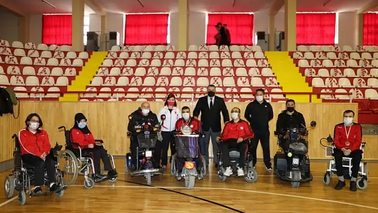 'Başarılı Boccia sporcuları madalyalarını aldı'