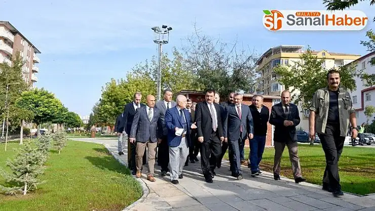 Başkan  Gürkan İnönü Bölge Parkında inceleme yaptı