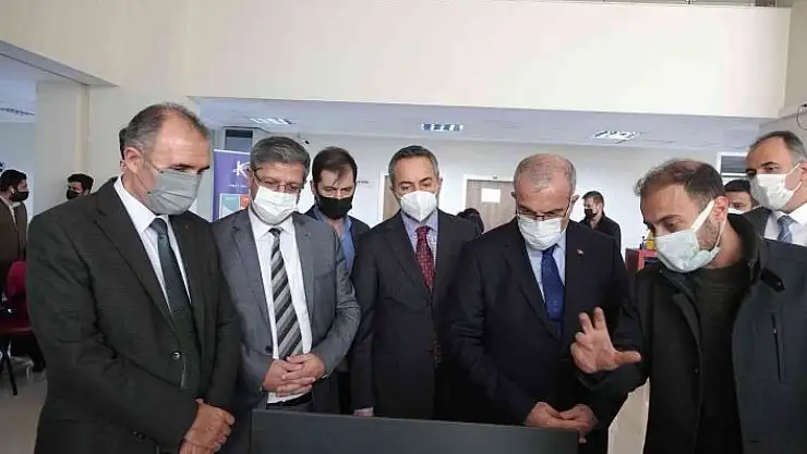 'Başkan Arslan: ''Fırat Teknokent şehir için değer üretiyor'''