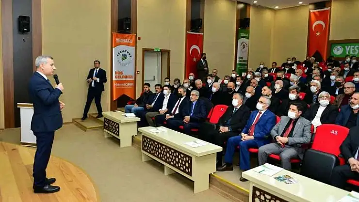 'Başkan Çınar, muhtarlarla bir araya geldi'