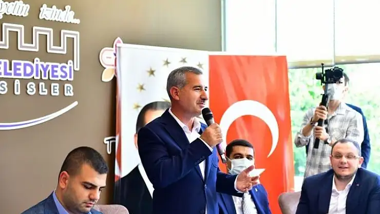 'Başkan Çınar ve Eyyüp Kadir İnan AK Partili gençlerle buluştu'
