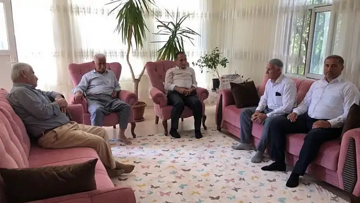 'Başkan Dağtekin, kanaat önderi Sönmez´i ziyaret etti'