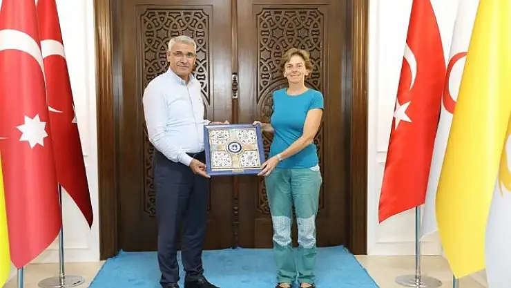 'Başkan Güder, Arslantepe kazı heyeti başkanı Restelli´yi konuk etti'