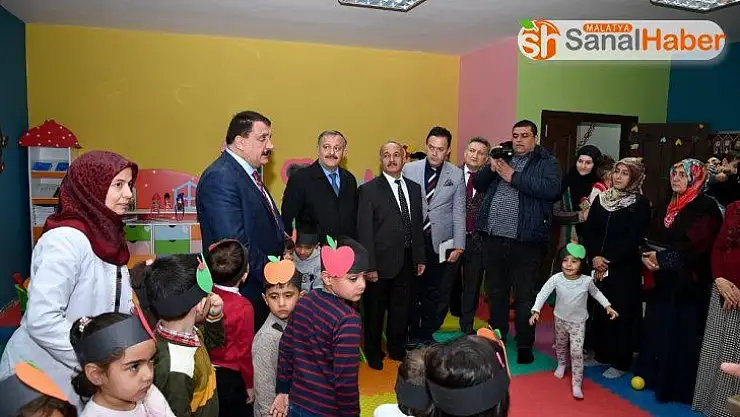 Başkan Gürkan, öğrencilere yerli malının önemini anlattı