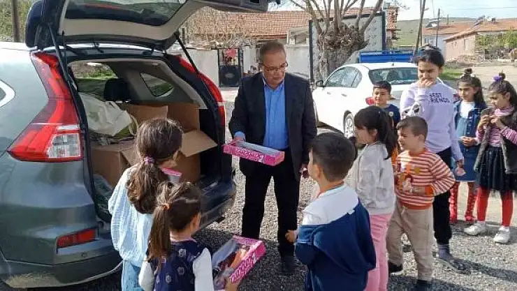 'Başkan Kazgan, depremzede çocukların oyuncaklarını unutmuyor'