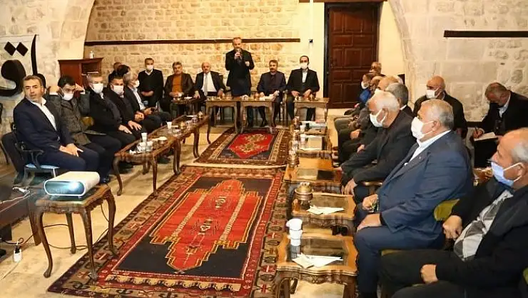 'Başkan Kılınç, AK Parti merkez ilçe yönetimiyle bir araya geldi'
