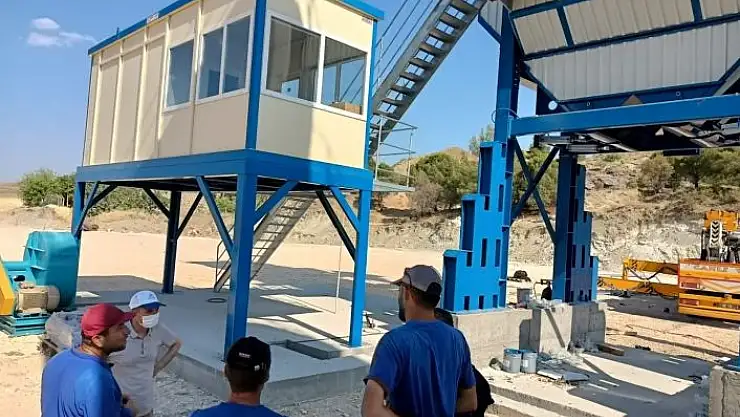 'Başkan Kılınç, asfalt plenti inşaatında incelemelerde bulundu'