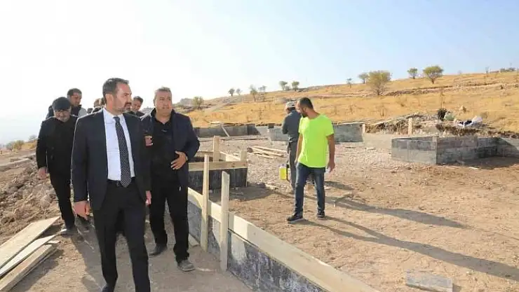 'Başkan Şerifoğulları, kent genelinde devam eden çalışmaları inceledi'