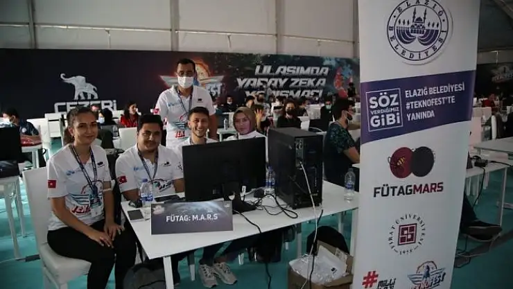 'Başkan Şerifoğulları´nın destek verdiği öğrenciler finalde'