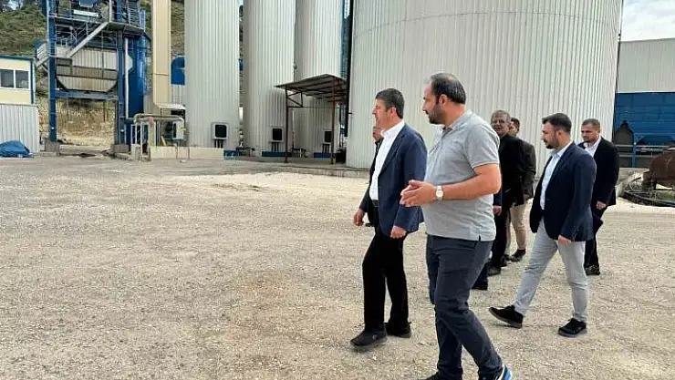 'Başkan Tutdere: Vatandaşlarımızı yamalı ve bozuk yollardan kurtaracağız'