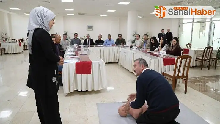 Battalgazi Belediye personeline ilk yardım eğitimi verildi