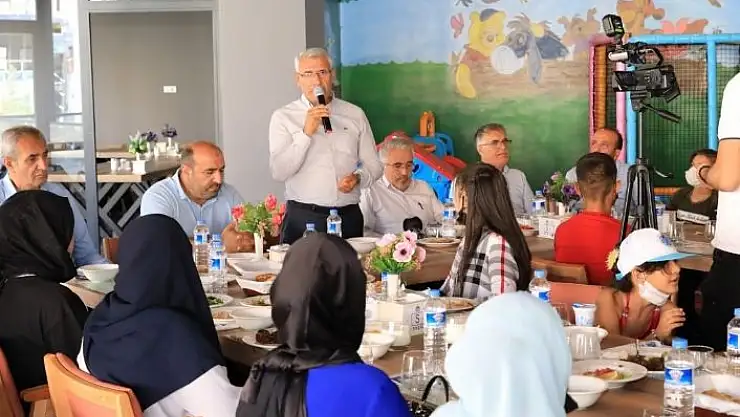 'Battalgazi´de ''dostluk günü'' gezi turu ile kutlandı'