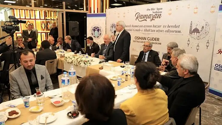 'Battalgazi´de muhtarlar iftarda buluştu'