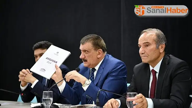 Belediye Başkanı Selahattin Gürkan, Arguvan'da ziyaret ve inceleme yaptı