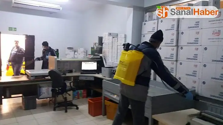 Besni'de dezenfekte çalışmaları devam ediyor