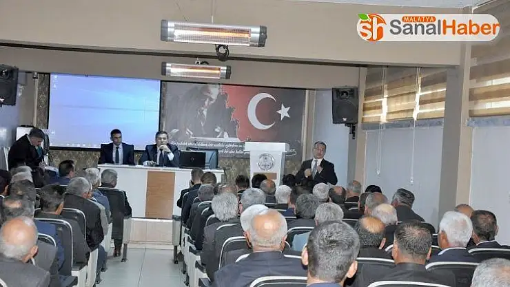 Besni'de muhtarlar toplantısı yapıldı