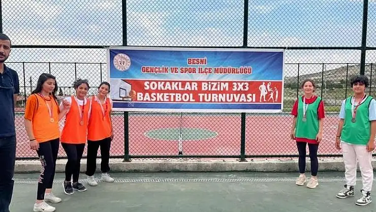 'Besni´de Sokaklar Bizim 3x3 Basketbol Turnuvası düzenlendi'