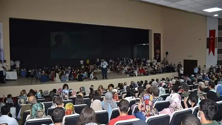 'Besni Kongre ve Kültür Merkezi 5 ayda 22 bin misafiri ağırladı'