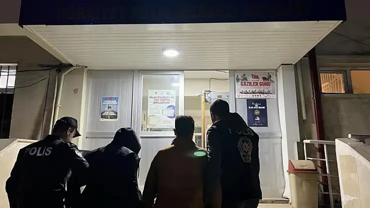 'Bıçaklı kavgaya karışan 2 kişi tutuklandı'