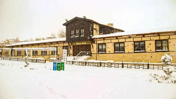 'Bin 200 rakımlı Harput´ta kar güzelliği'