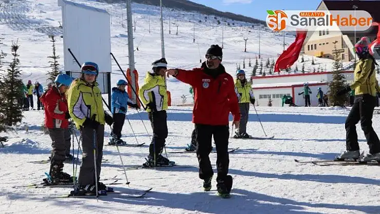 Bin öğrenci kayak eğitimi alacak