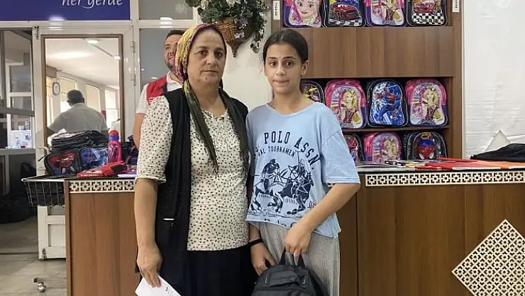 'Binlerce öğrenciye kırtasiye yardımı yapıldı'