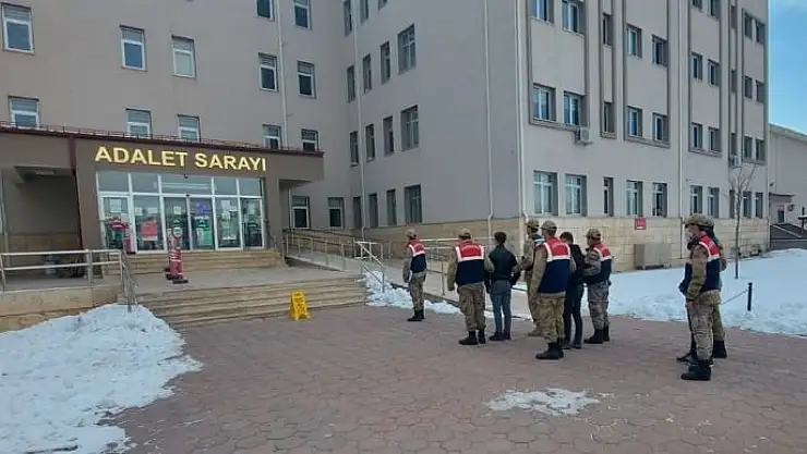 'Birçok köyde evden hırsızlık yaptılar, jandarmadan kaçamadılar'