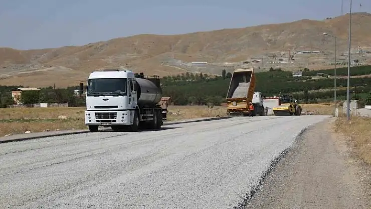 'Bulgurlu Mahallesi´nde asfalt çalışması'