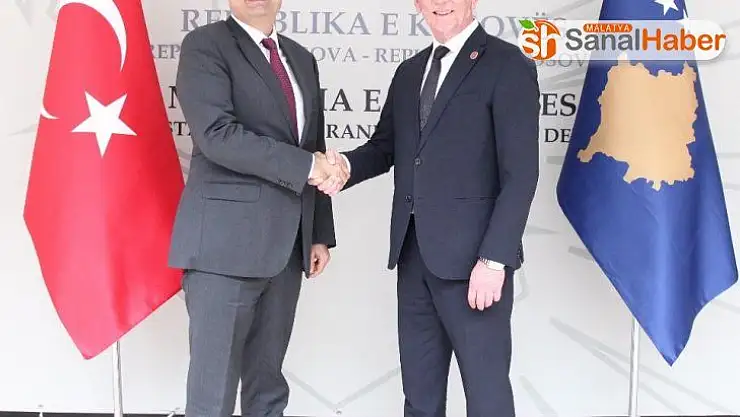 Büyükelçi Sakar'dan Kosova Savunma Bakanı Quni'ye ziyaret